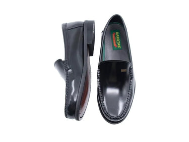 Dakotas Black Vic Hi Shine Moccasin